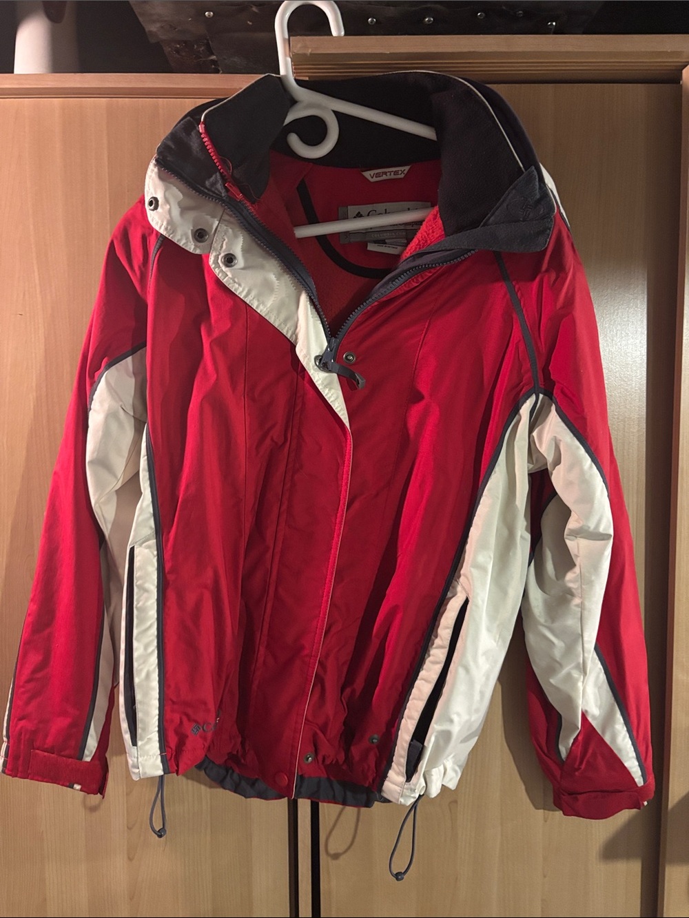 Columbia Red and White Women's Ski Jacket with Black Trim